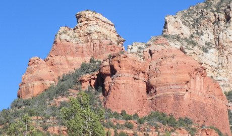 red rocks visible from the Lizard Head Trail