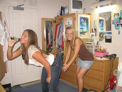 college girls partying in dorm